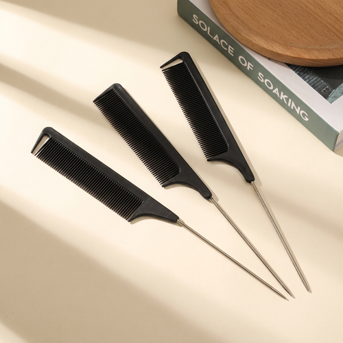 Steel Tail Comb